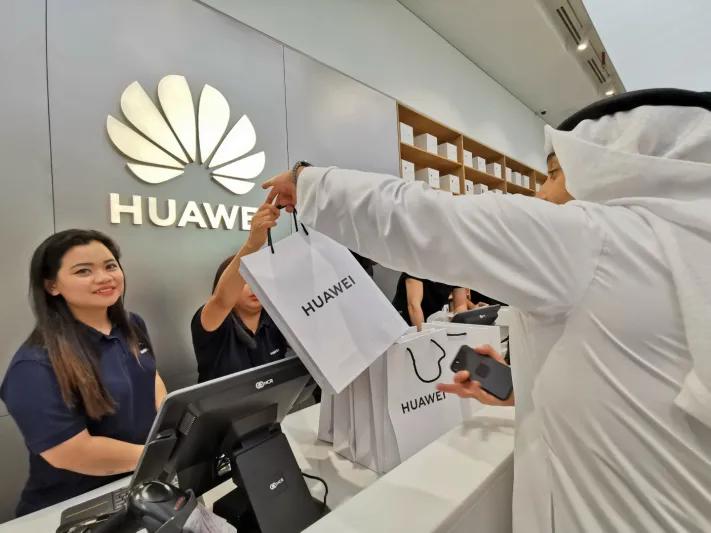 الطلب المسبق على هواتف HUAWEI P30 يسجل 6 مرات أكثر مقارنة بإصدارات العام الماضي