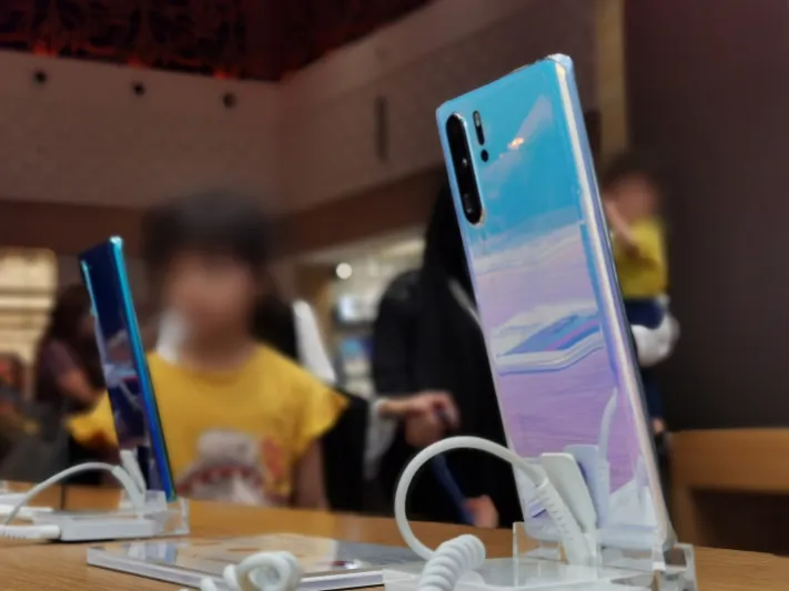 الطلب المسبق على هواتف HUAWEI P30 يسجل 6 مرات أكثر مقارنة بإصدارات العام الماضي