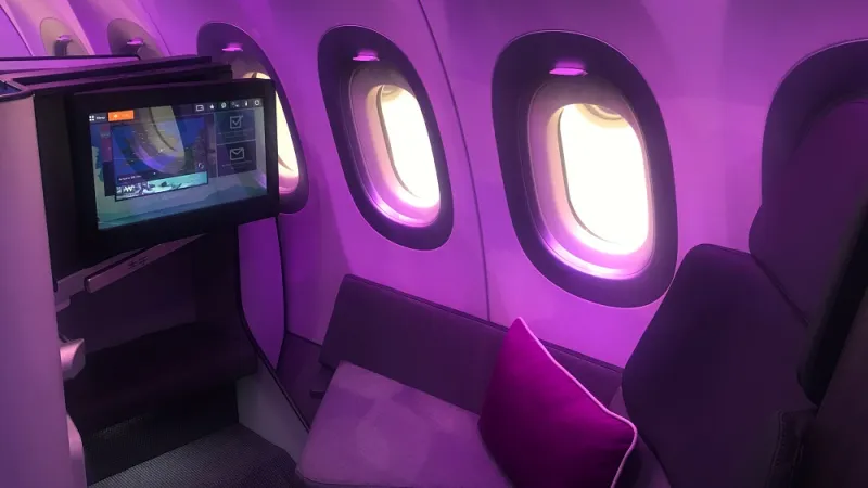 "Settee Corner" أريكة إيرباص الجديدة.. غرفة معيشة على الطائرة