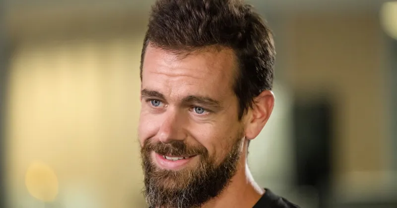 لماذا يصوم المدير التنفيذي لتويتر 22 ساعة يوميا؟