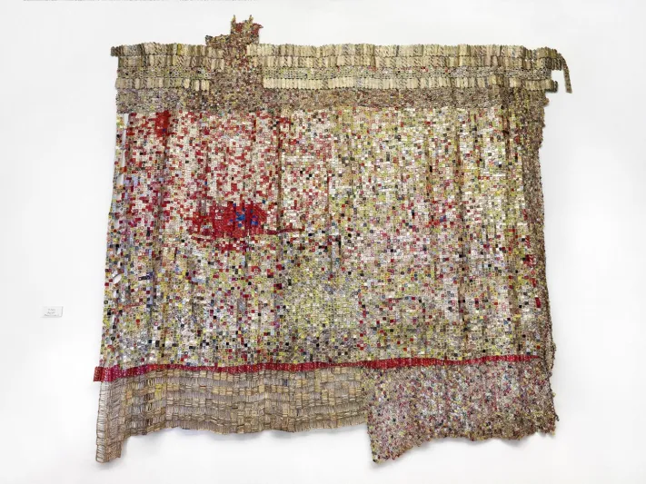 متحف سلڤاتوري فيراغامو يستضيف معرضاً يلقي الضوء على الاستدامة عبر الأزياء والفن الصديق للبيئة