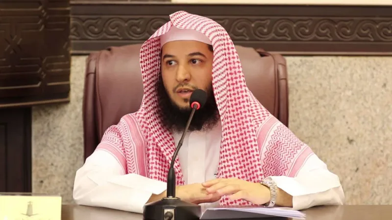  خادم الحرمين يوافق على تكليف 3 أئمة لإمامة المصليين بالحرمين في رمضان