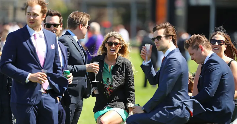  لماذا يعاني الأغنياء من مشاكل مع النساء أيضاً؟ هذا ما تريده المرأة