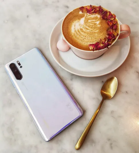 مراجعة هاتف HUAWEI P30 Pro: غني بالمزايا مزود بكاميرا فائقة ويتمتع بأداء مذهل وبطارية قوية