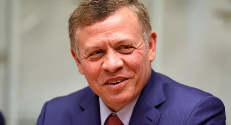 ملك الأردن ينعي عامل نظافة توفى أثناء عمله.. واجب مقدس