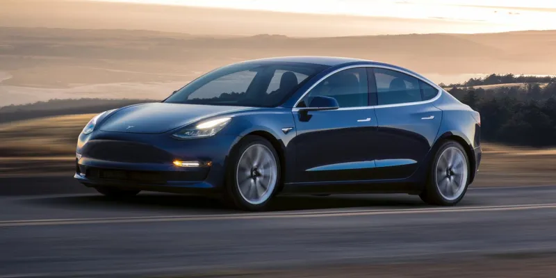 في خطوة واحدة.. "تسلا" تبتكر تقنية جديدة تحول السيارات إلى ذاتية القيادة