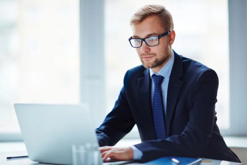 إقناع مديرك بدعم أفكارك عملية شاقة.. استعن عليها بهذه الخطوات