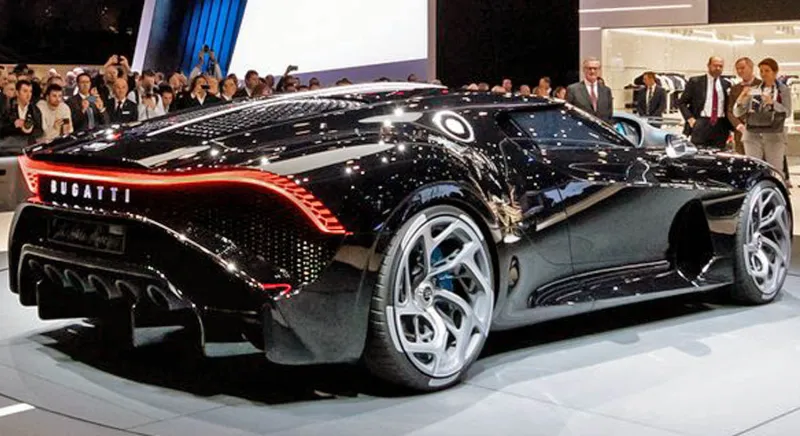 بسعر خيالي.. مواصفات سيارة رونالدو الأغلى في التاريخ (فيديو)