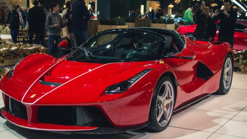 هل تعشق السيارات الرياضية؟ إليك أغلى الأنواع في العالم (صور)