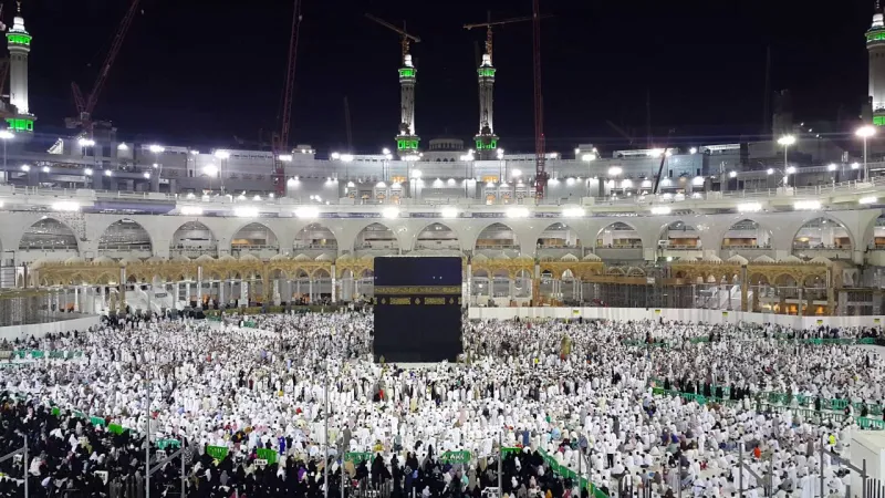 جدول إمامة الحرم المكي في صلاتي التراويح والتهجد