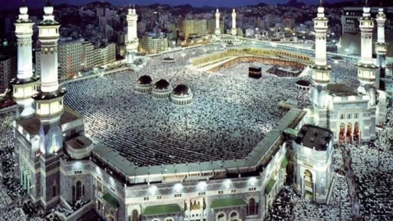 جدول إمامة الحرم المكي في صلاتي التراويح والتهجد
