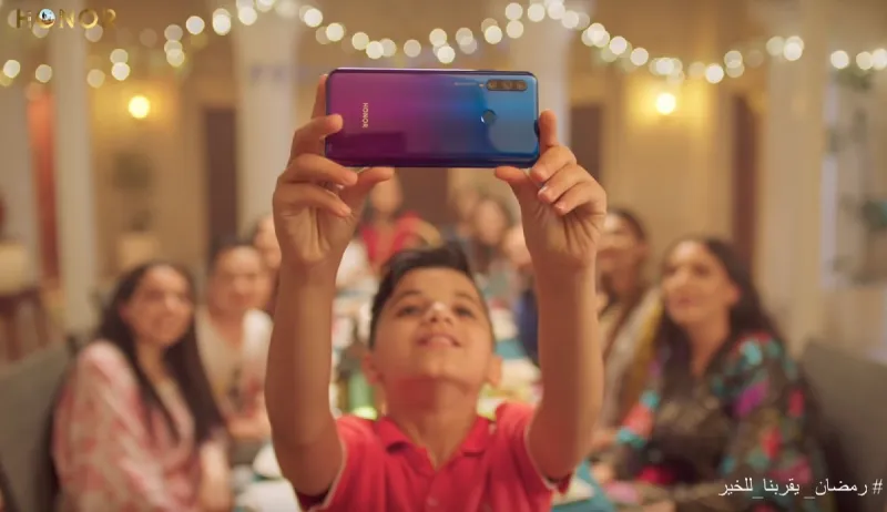 خيارات هدايا رمضان والعيد من HONOR.. دلّل أحباءك وامنحهم أجمل الهدايا الأنيقة