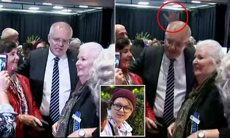 فتاة ترشق رئيس وزراء أستراليا بالبيض (فيديو)