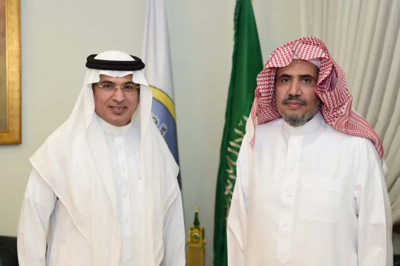  محمد فهد الحارثي يكتب :احْذرْهُم..