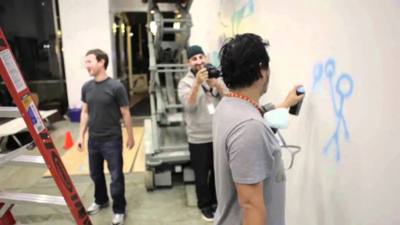 ديفيد شو مليونير الصدفة.. من السجن بسبب الديون إلى ملايين «فيسبوك»