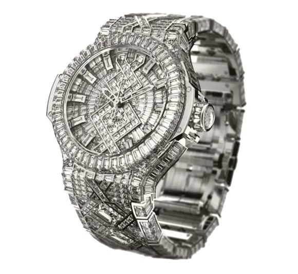 لن تصدق.. أشياء يستطيع كريستيانو رونالدو شراءها براتبه الخيالي