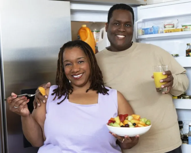 دراسات علمية: الحب بين الزوجين من أسباب زيادة الوزن