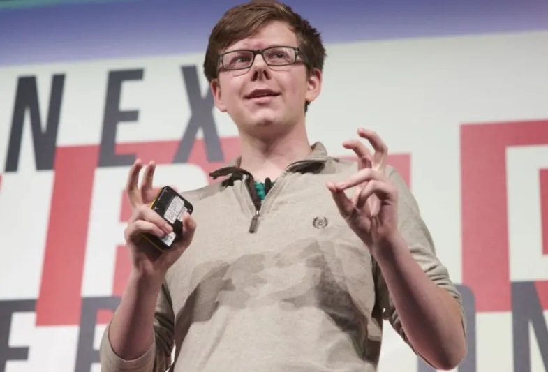 مليونير البيتكوين... قصة ثراء مراهق حول هدية جدته إلى ثروة