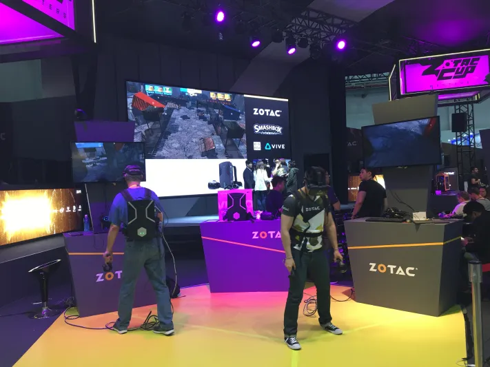 لأول مرة في السعودية.. افتتاح صالة لألعاب الواقع الافتراضي ( فيديو)