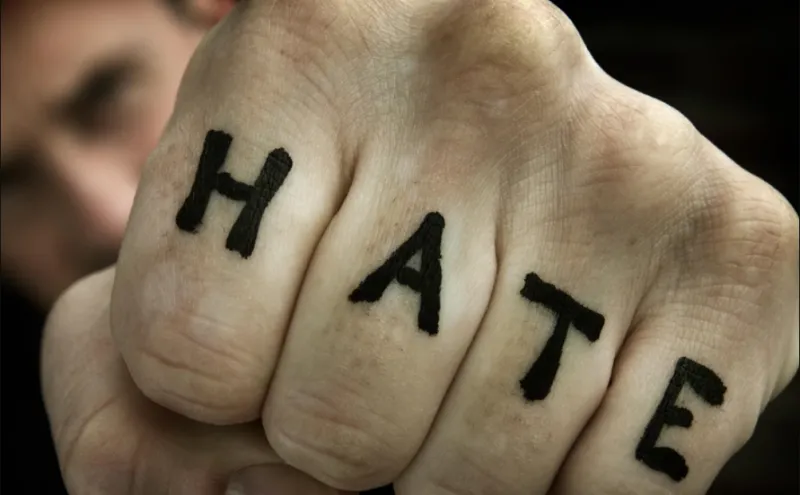 لا تضر أي أحد سواك.. نصائح للتخلص من الشعور بالكراهية