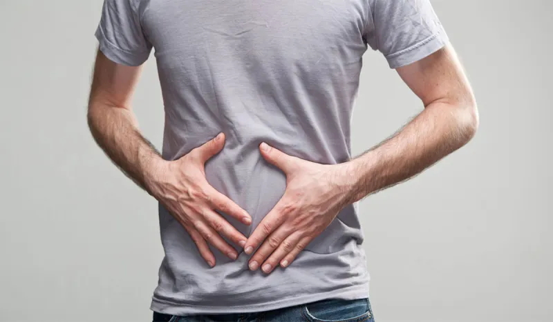 مشروبات وأطعمة طبيعية لعلاج اضطرابات المعدة.. تعرف عليها