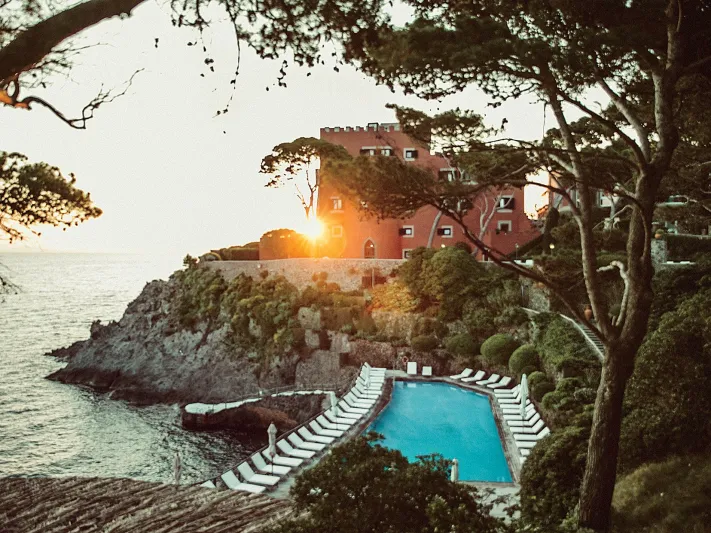 «إيشيا» جزيرة المفاجآت الإيطالية.. كل شيء هنا