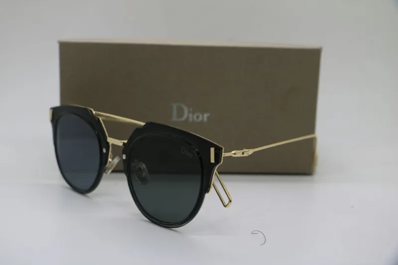 أفضل موديلات نظارات ديور 2019 للرجال.. أكمل إطلالتك الصيفية