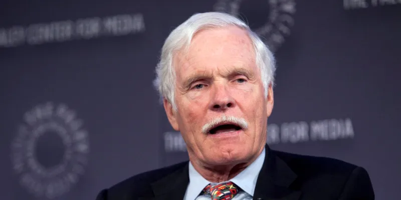 بافيت وترنر وجاك ما.. رفضتهم هارفرد فأصبحوا أثرى أثرياء العالم