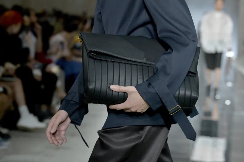 مجموعة dunhill لموسم ربيع وصيف 2020