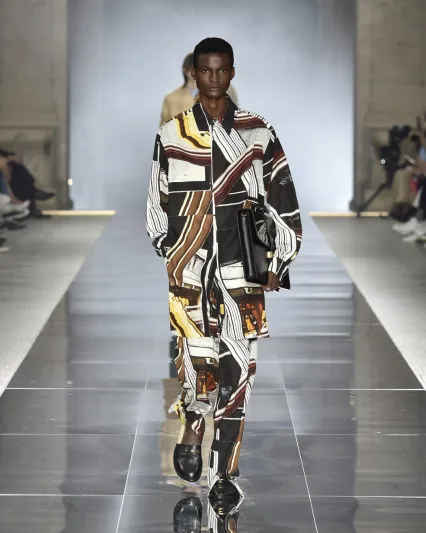 مجموعة dunhill لموسم ربيع وصيف 2020