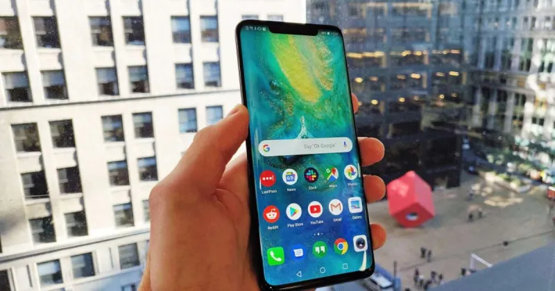 هل علي التوقف عن استخدام هواتف هواوي هونور وحواسيب Matebook؟