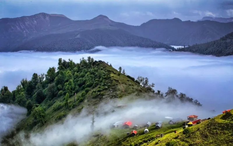 «أرض النار» تفتح ذراعيها.. 13 مزارا سياحيا في أذربيجان لا تفوتها