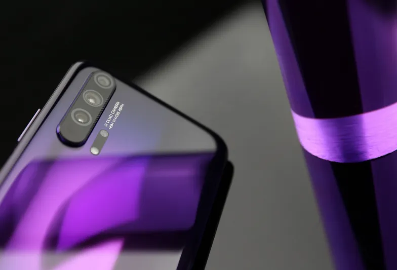 المعتمد من Google Play.. هاتف HONOR 20 PRO قادم إلى المملكة في أغسطس 