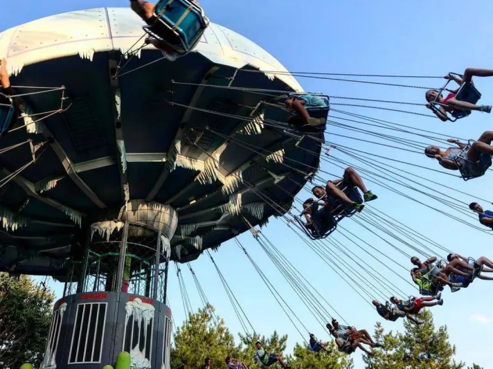 فيديو| أبشع 4 حوادث انهيار ألعاب الملاهي في العالم