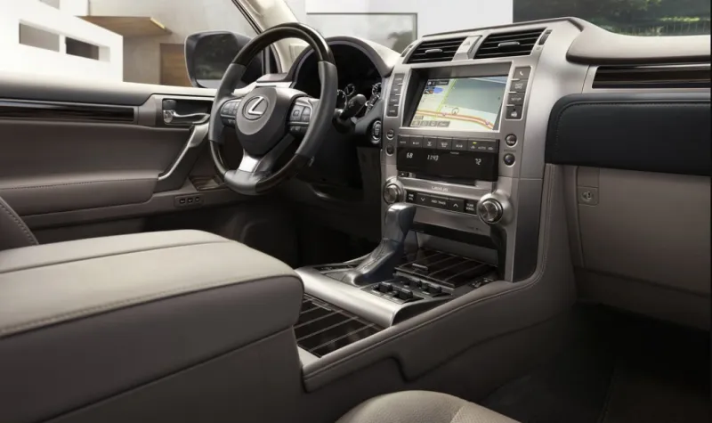 لكزس GX460 لعام 2020.. سيارة فاخرة وقوية بثلاثة صفوف