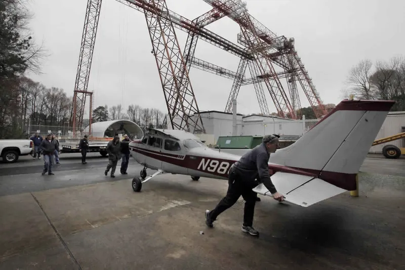 تتعمد إسقاطها.. لماذا أنشأت "ناسا" محطة سرية لتحطيم الطائرات؟