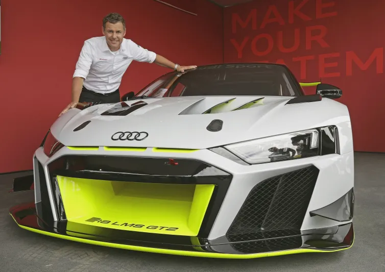  Audi R8 LMS GT2.. الطراز الرابع من سيارات أودي الرياضية