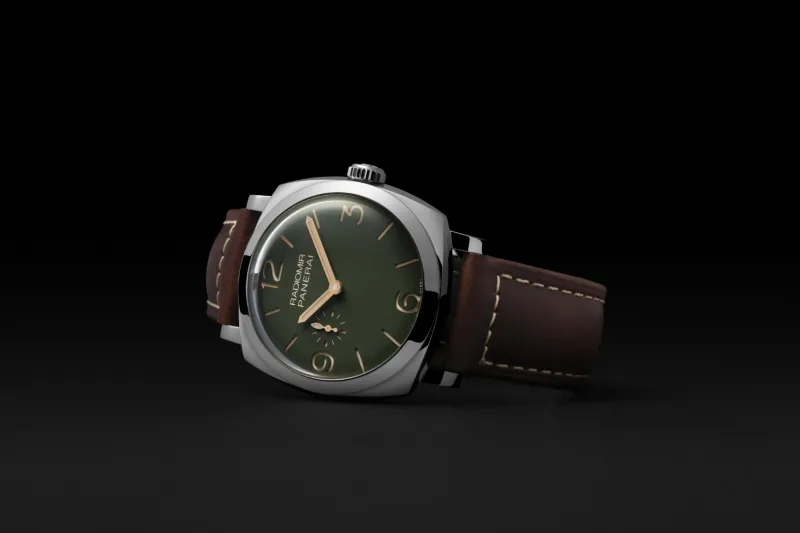 لون يختصر الأصول العسكرية.. تطور مبتكر متميز وتلقائي في تاريخ ساعات راديومير