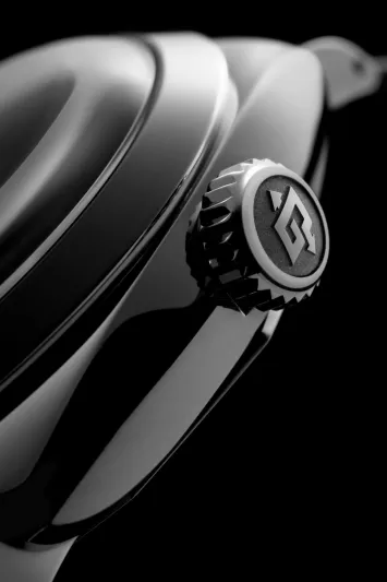 لون يختصر الأصول العسكرية.. تطور مبتكر متميز وتلقائي في تاريخ ساعات راديومير