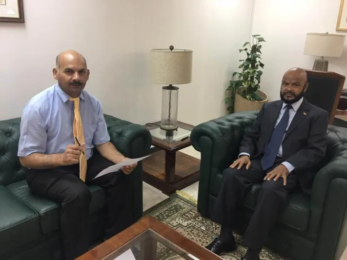 سفير مورشيوس بالرياض من مدرس إلى دبلوماسي.. وهذه المدينة السعودية «أبهرتني»