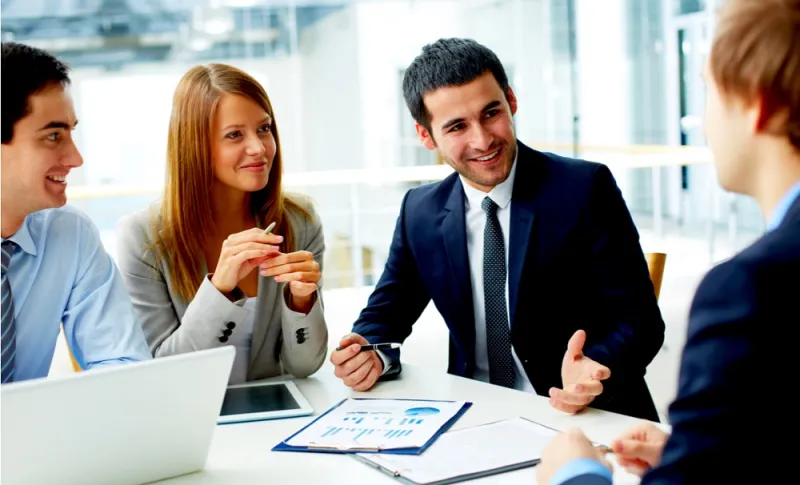 دليلك إلى عقد اجتماعات ممتعة وملهمة.. كن عشوائيا