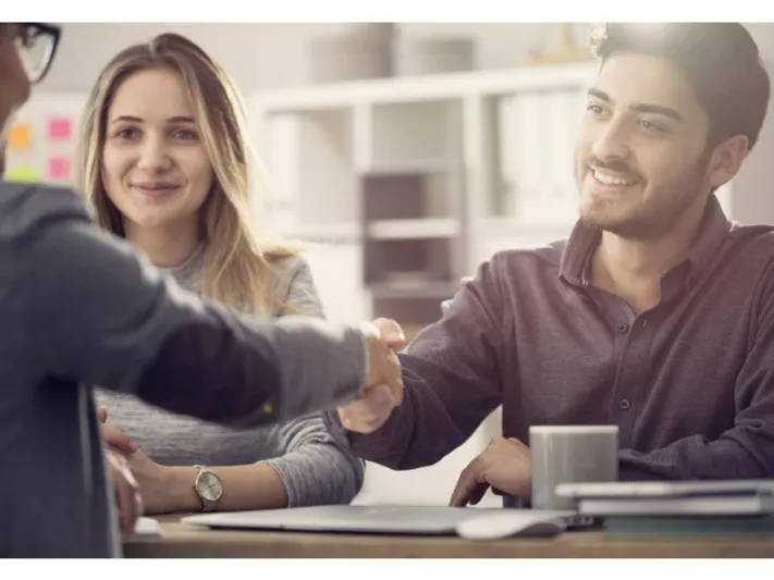 اجعلهم أجهزة استشعار.. كيف تعزز الروابط بين الموظفين والعملاء؟