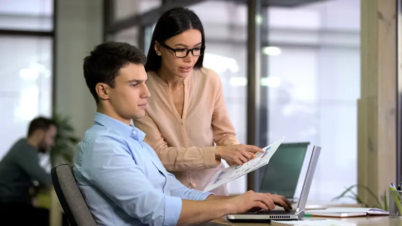 الرجال أم النساء.. أيهما أفضل في إدارة الأعمال؟