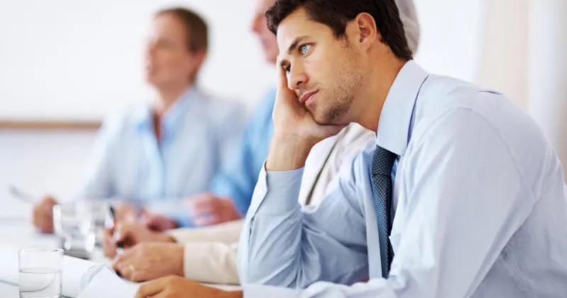 ماذا تفعل إذا علقت في وظيفة تكرهها؟