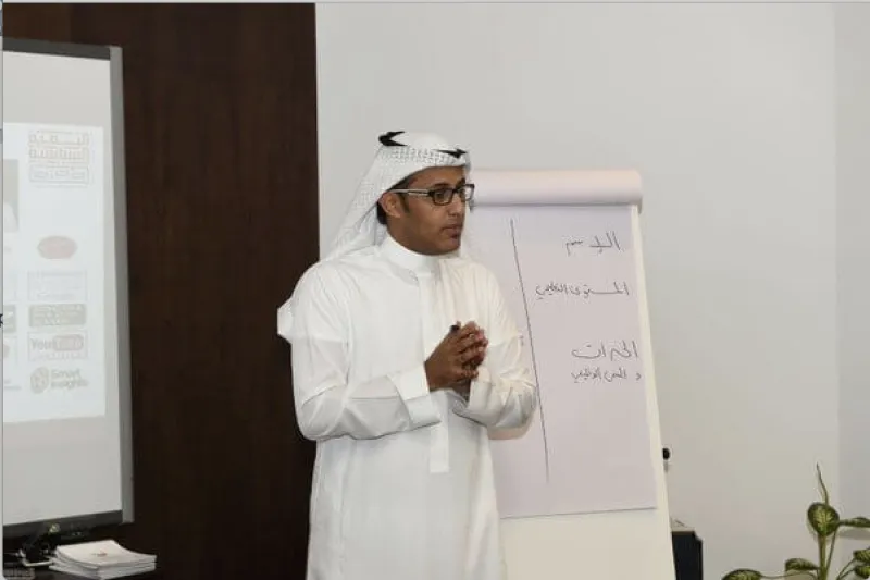 رائد التسويق الرقمي حاتم الكاملي: تركت الطب واتبعت شغفي بالتسويق وبدأت بلا مال