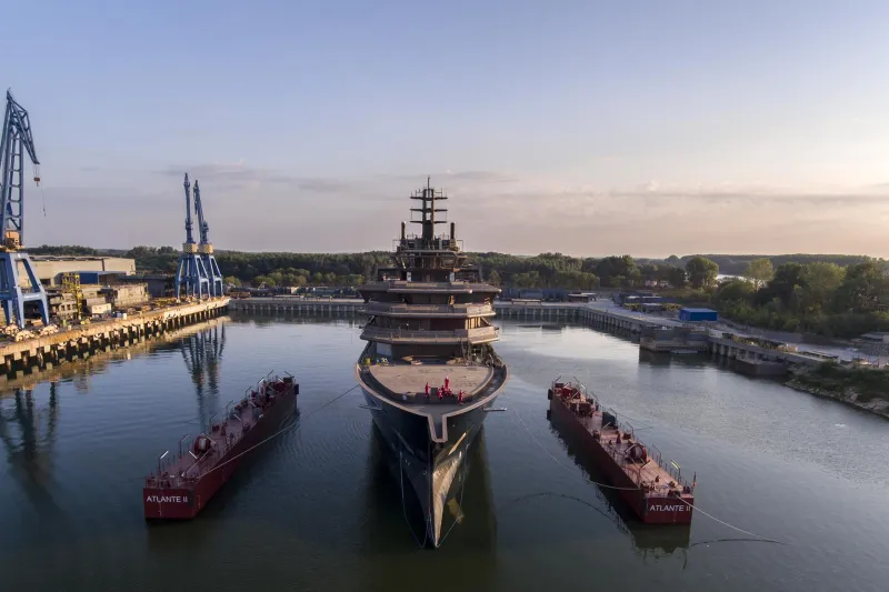 REV Ocean.. أكبر يخت في العالم يقتحم البحار قريبا (فيديو)