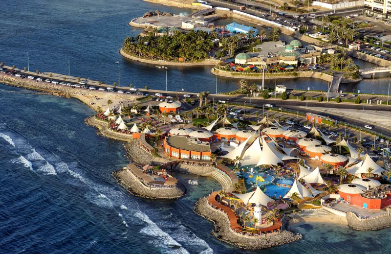 جزيرة الشراع.. زينة جدة عروس البحر الأحمر