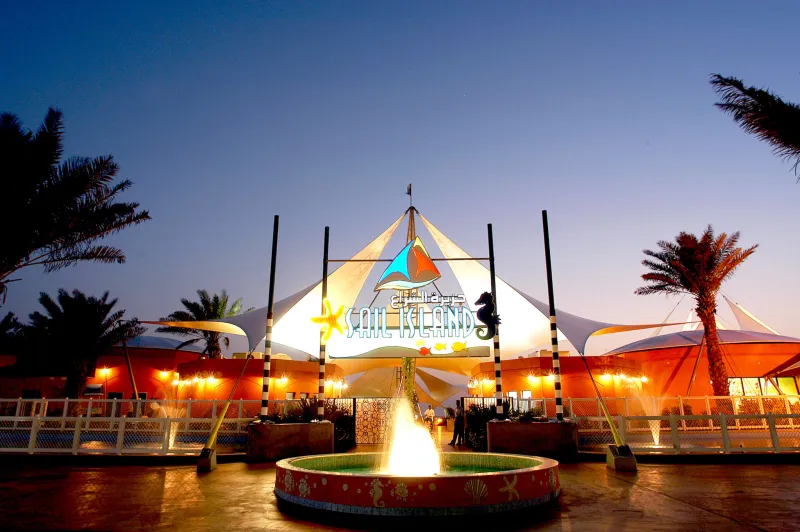 جزيرة الشراع.. زينة جدة عروس البحر الأحمر