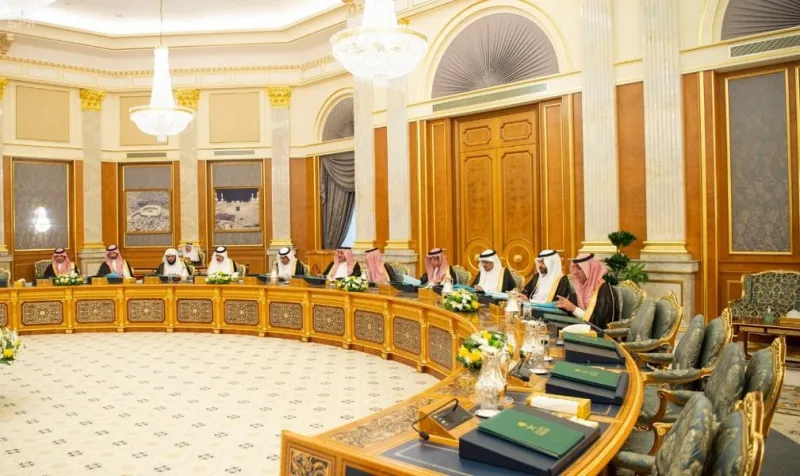 خادم الحرمين: المملكة قادرة على التعامل مع آثار الاعتداءات الجبانة على أرامكو