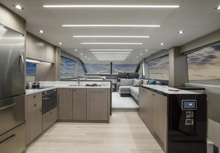 "مانهاتن 66" من صن سيكر: أحدث أجيال اليخوت المتوسطة بمليوني دولار